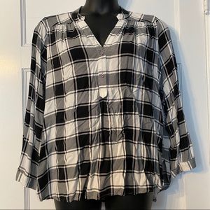Fun2fun black and white checkered blouse - 2x